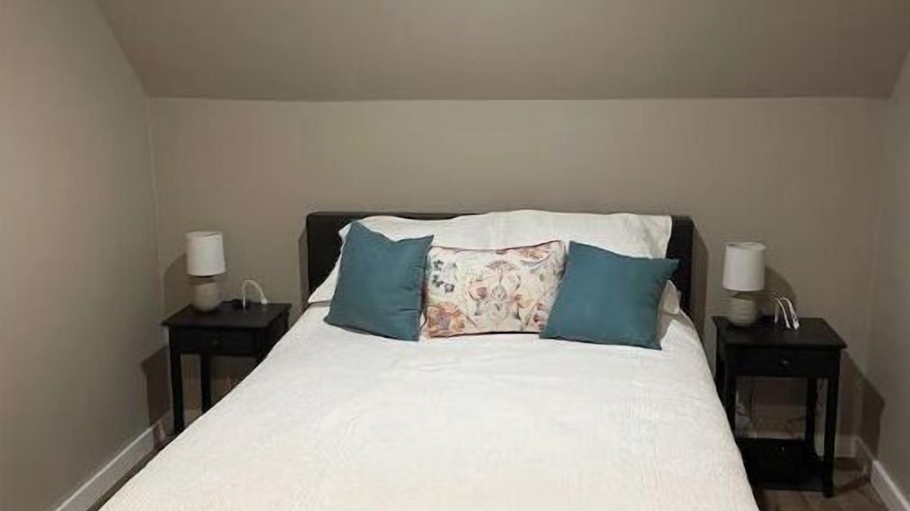 Photo of Bedroom in Newfield