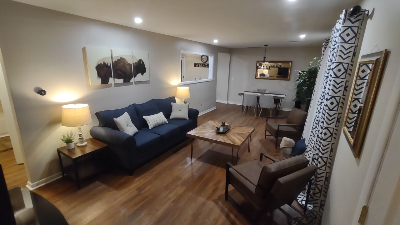 Photo of Livingroom in Cheektowaga