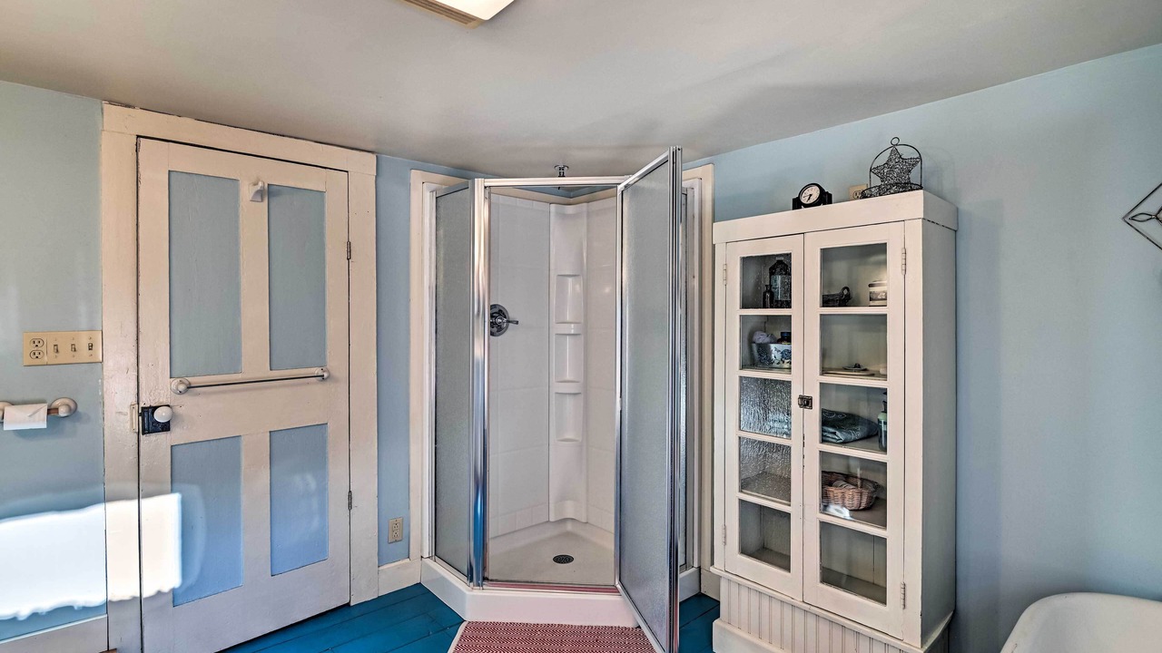 Photo of Bathroom in Olmstedville