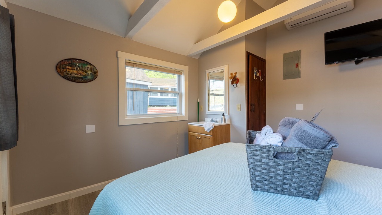 Photo of Bedroom in Alton Bay