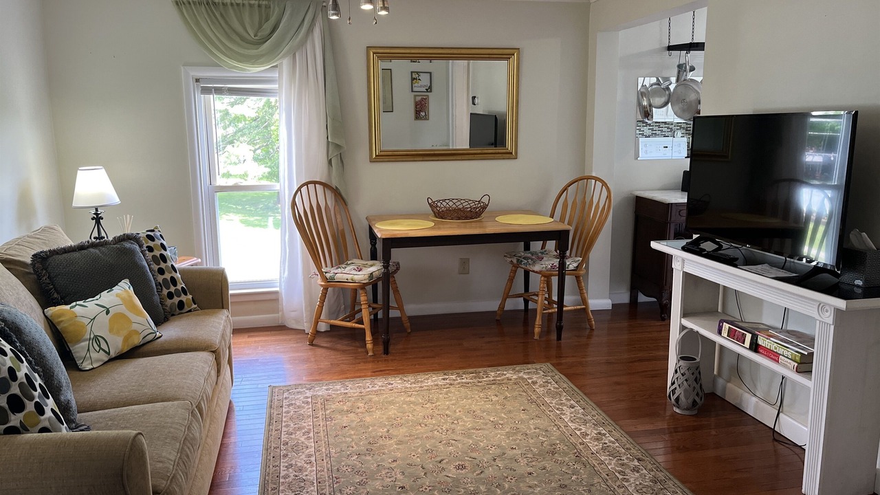 Photo of Bedroom in West End