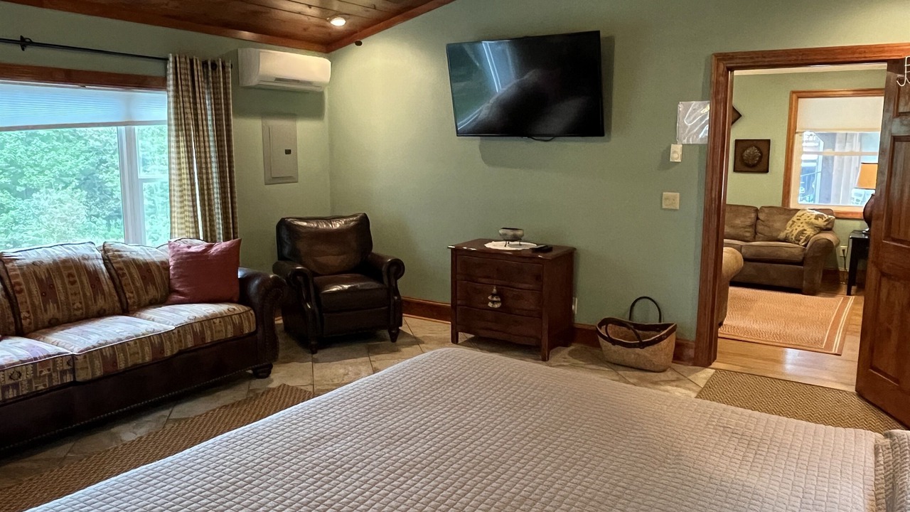 Photo of Bedroom in Mount Vision