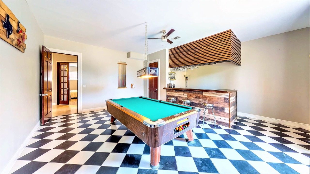 Photo of Bedroom in Dickinson