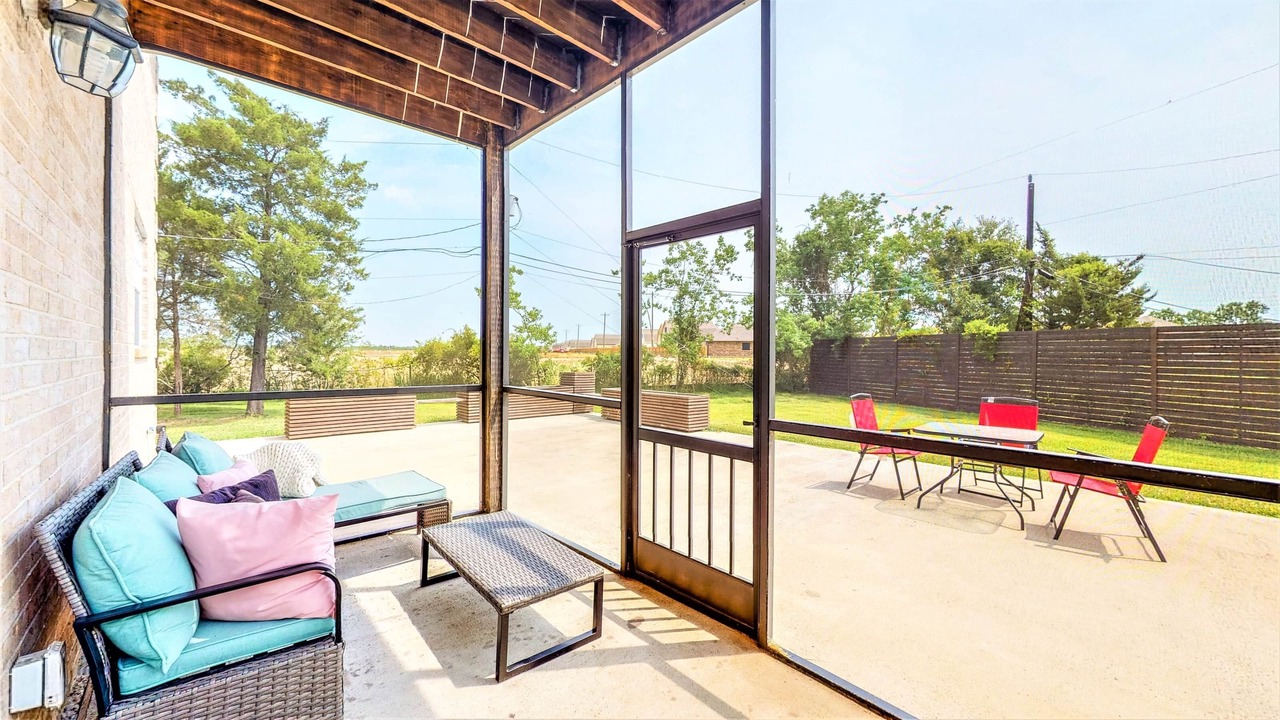 Photo of Outdoor in Dickinson