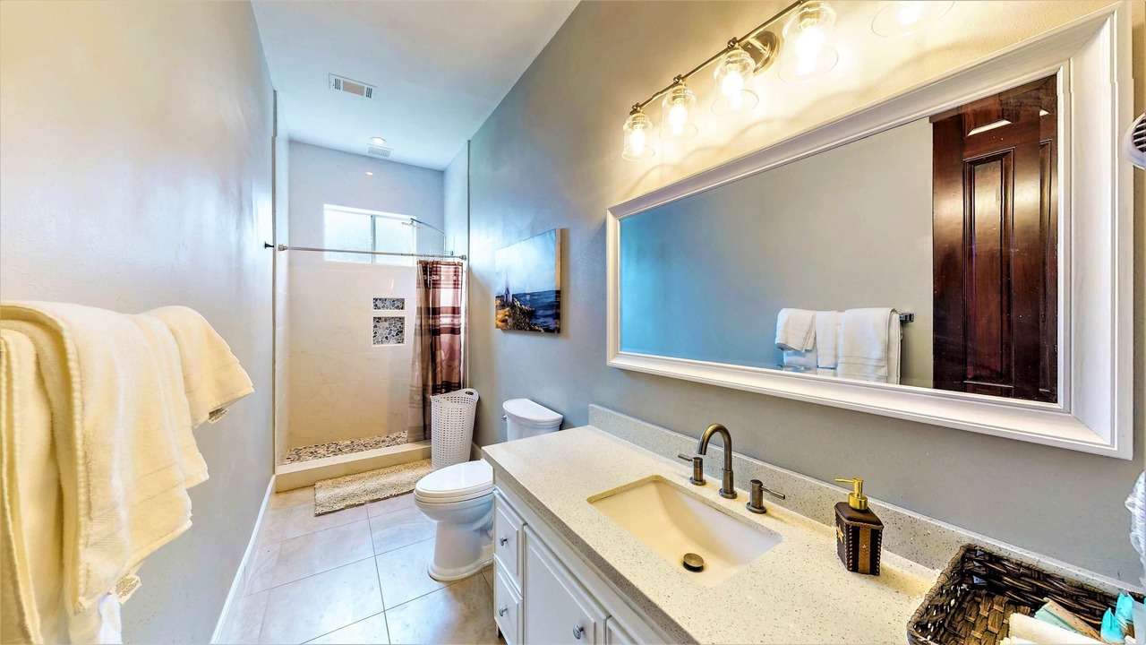Photo of Bathroom in Dickinson