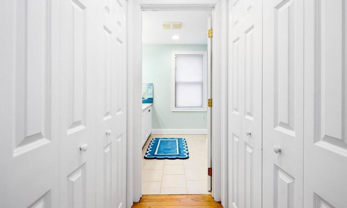 Photo of Bathroom in East Orleans