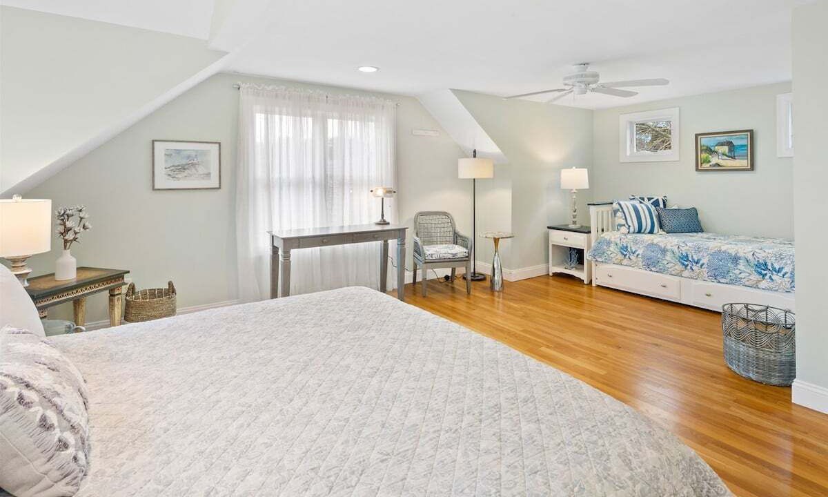 Photo of Bedroom in East Orleans
