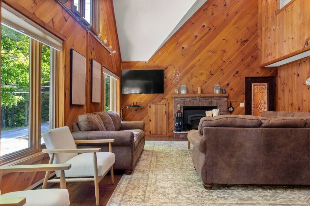 Photo of Livingroom in West Dover