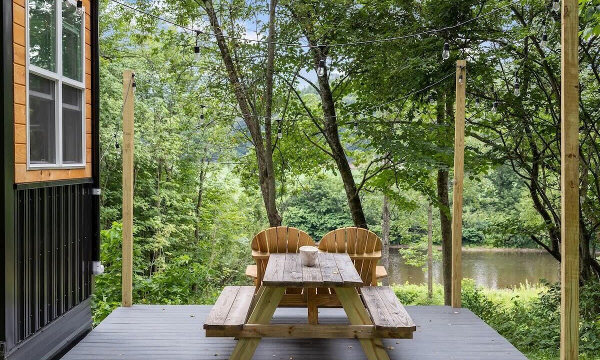 Photo of Outdoor in Johnson