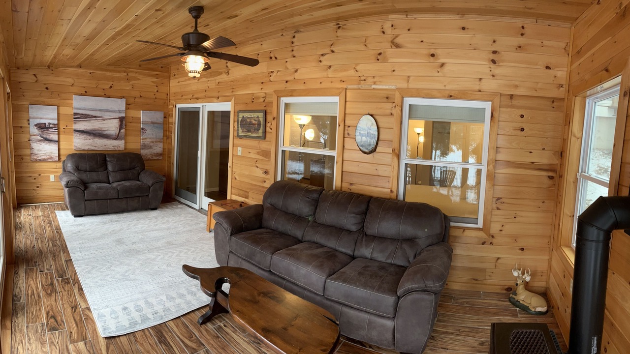 Photo of Livingroom in Forestport
