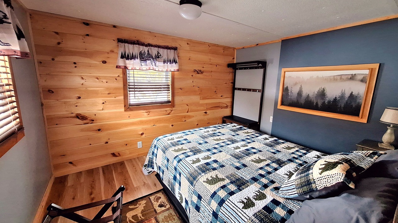 Photo of Bedroom in North Creek