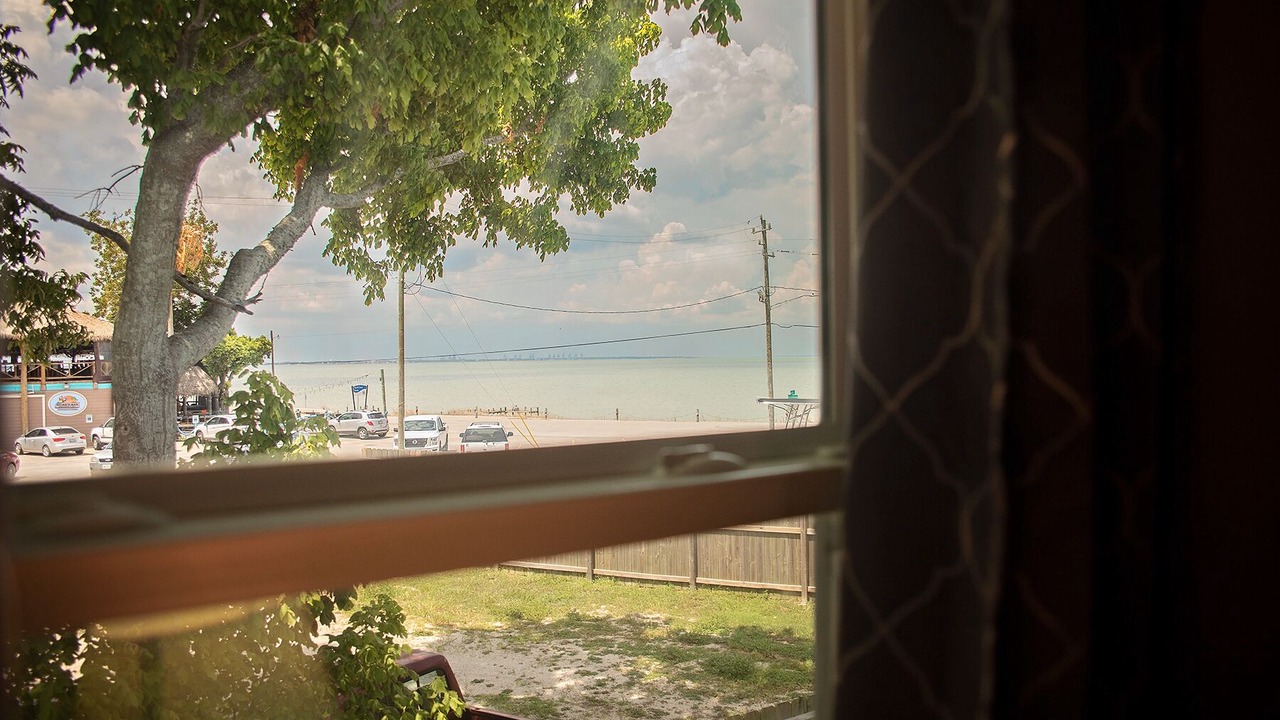 Photo of Others in Bacliff