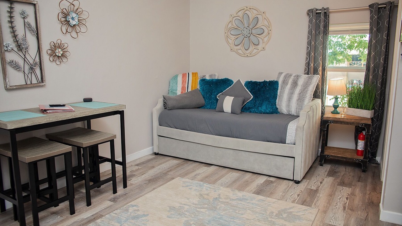 Photo of Livingroom in Bacliff