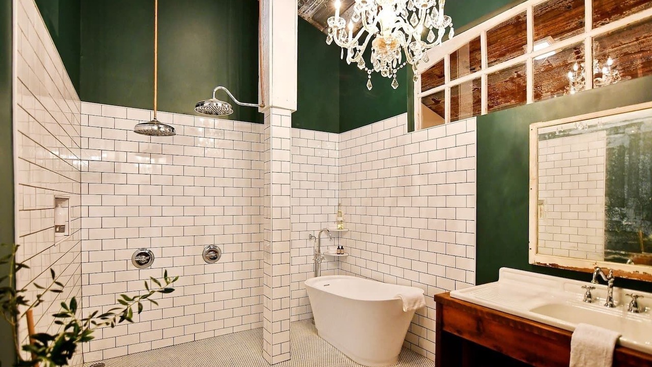Photo of Bathroom in Perry