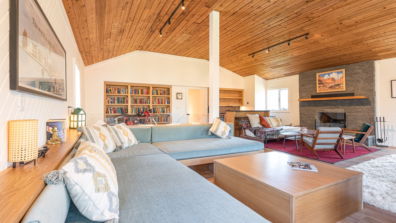 Photo of Livingroom in Jewett