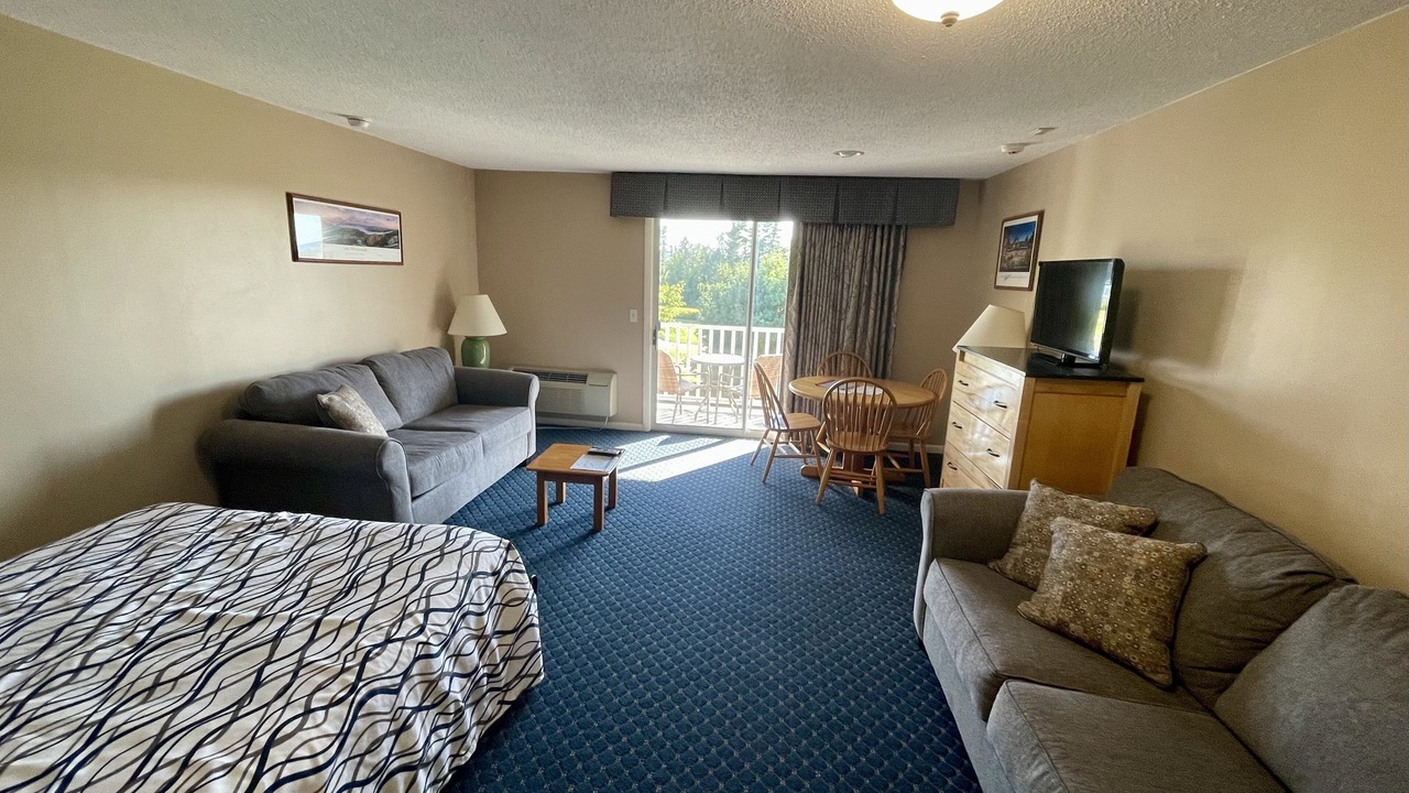 Photo of Livingroom in Wolfeboro