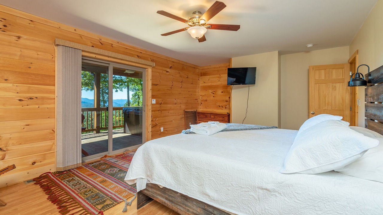 Photo of Bedroom in Bakersville