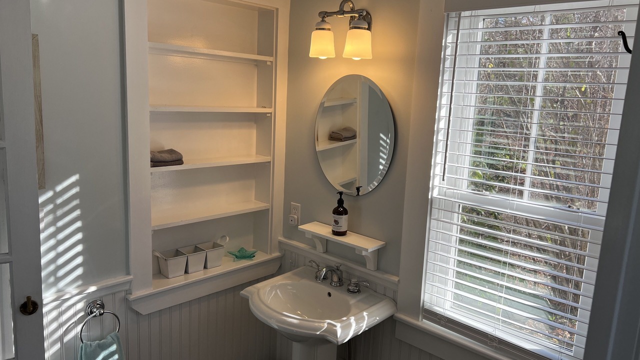 Photo of Bathroom in Cape Neddick