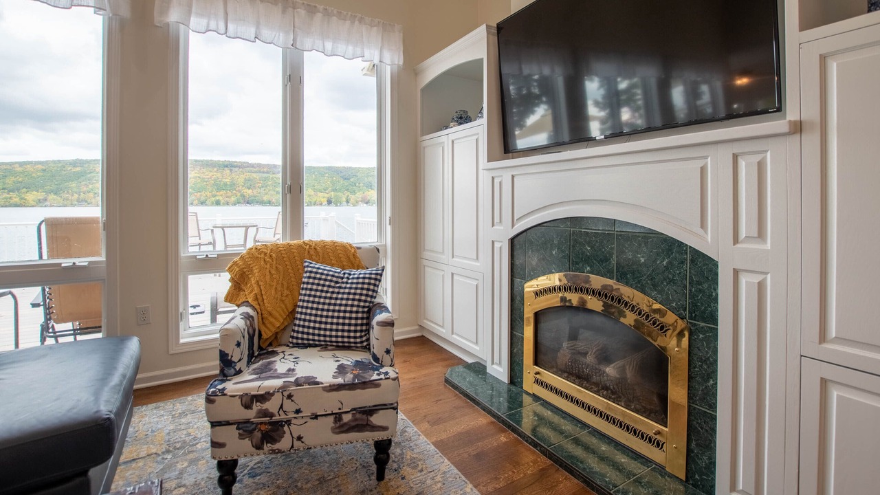 Photo of Livingroom in Honeoye