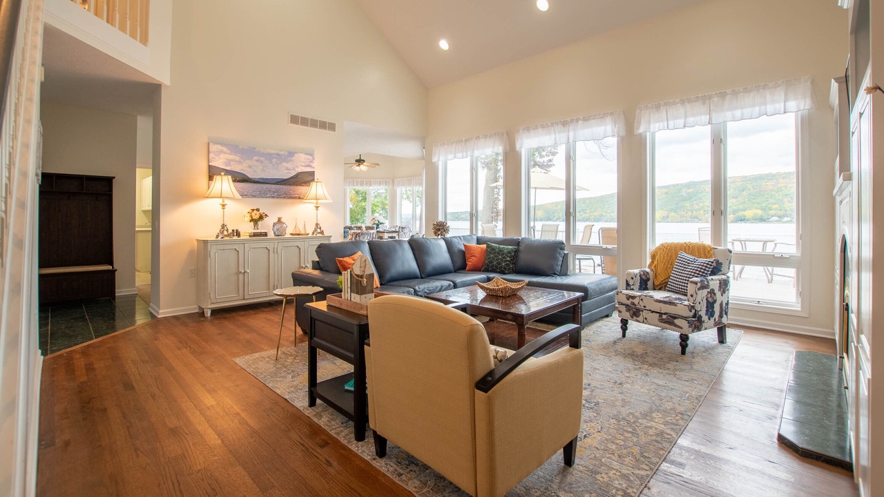 Photo of Livingroom in Honeoye