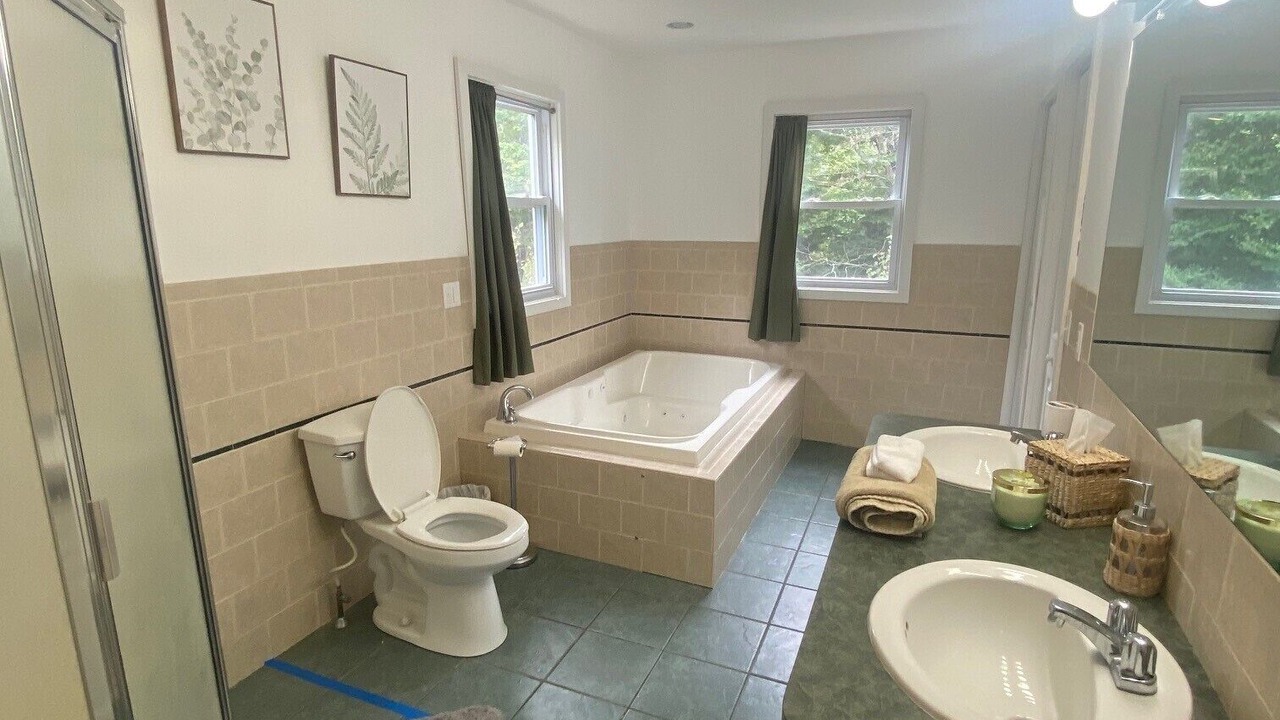 Photo of Bathroom in West Dover