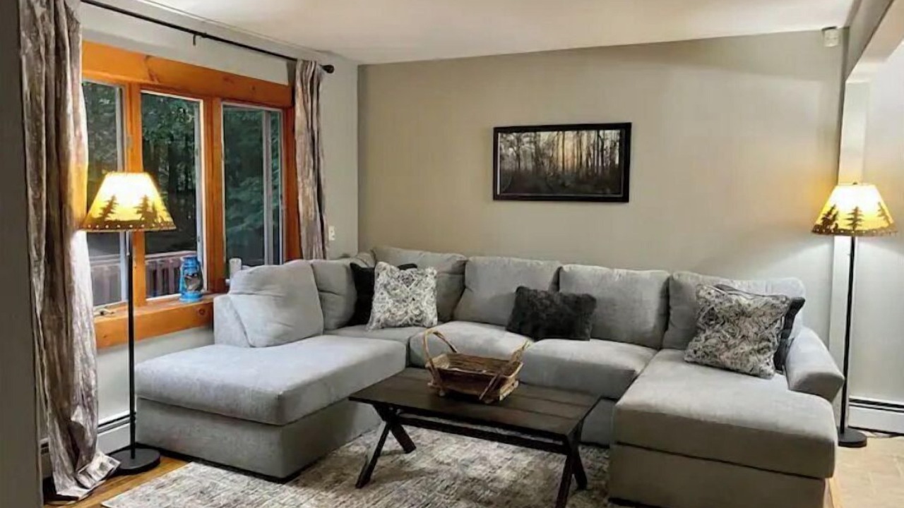 Photo of Livingroom in Poultney