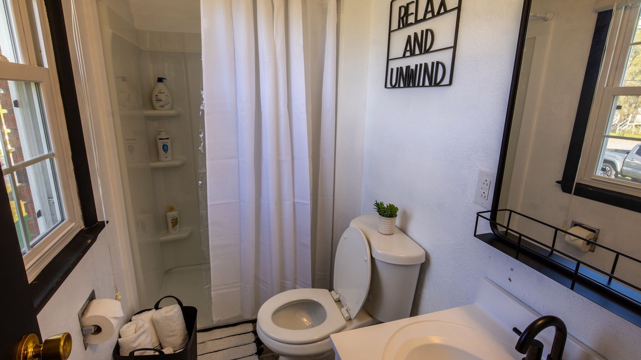 Photo of Bathroom in Summerlee