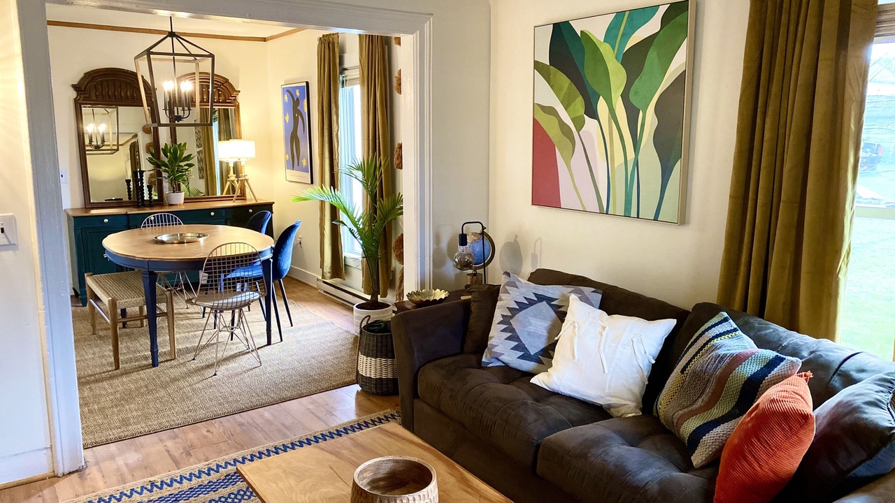 Photo of Livingroom in Earlville