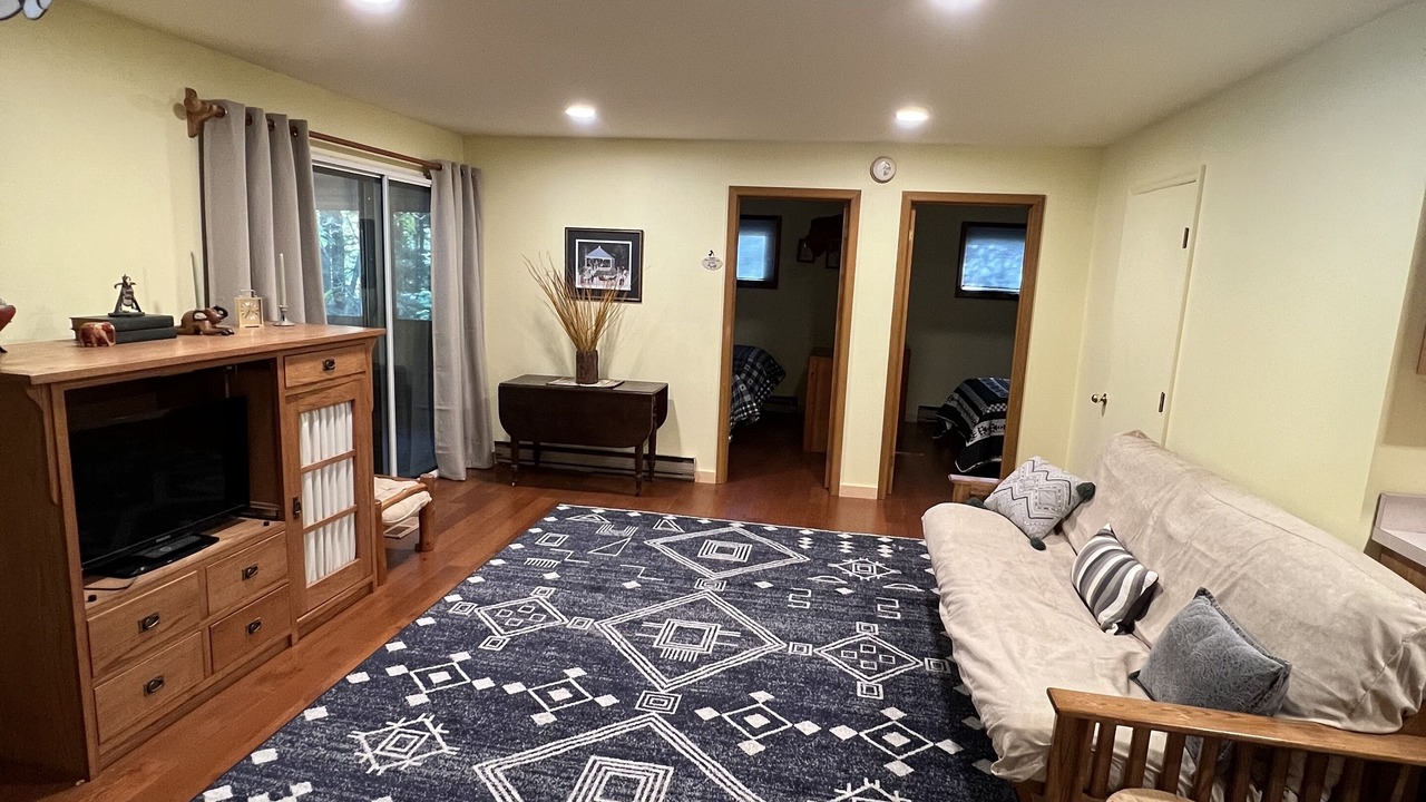 Photo of Livingroom in Chestertown