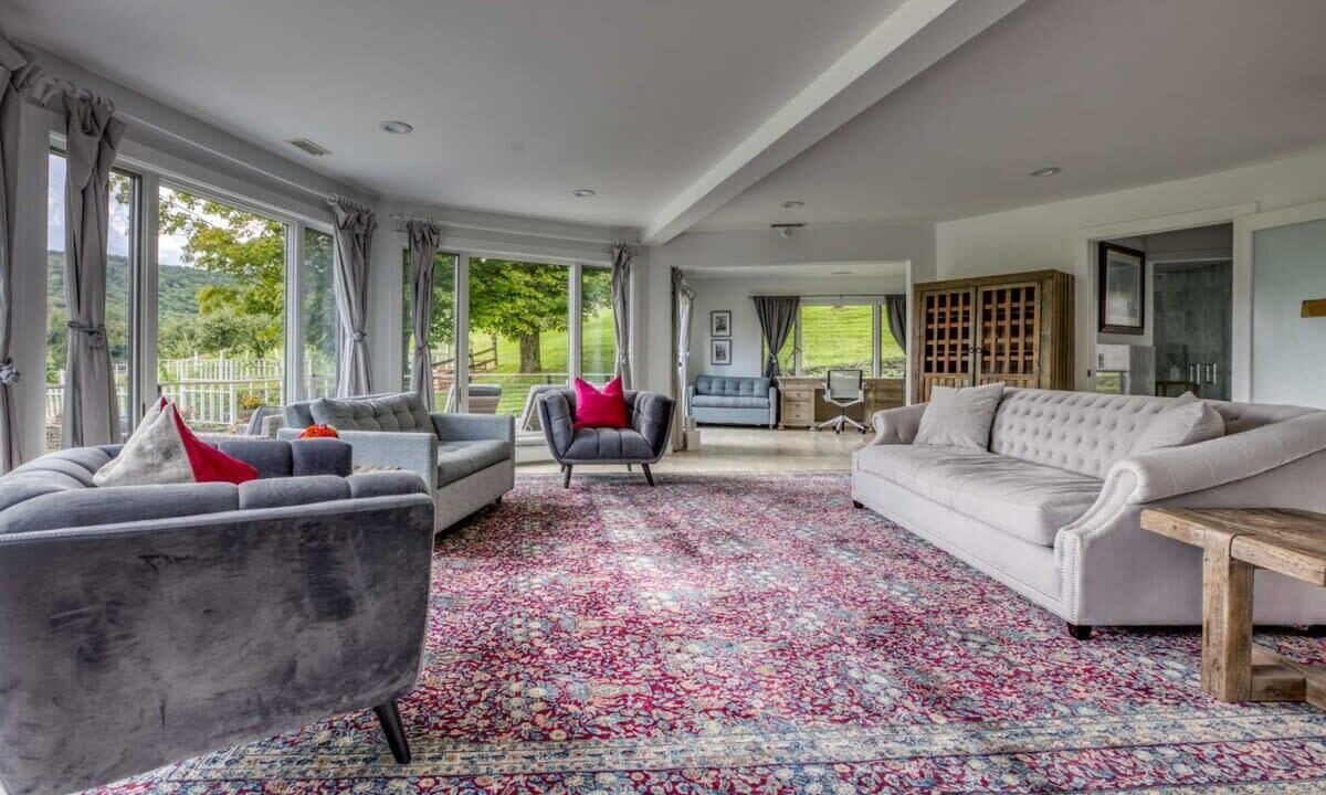 Photo of Livingroom in Williamstown