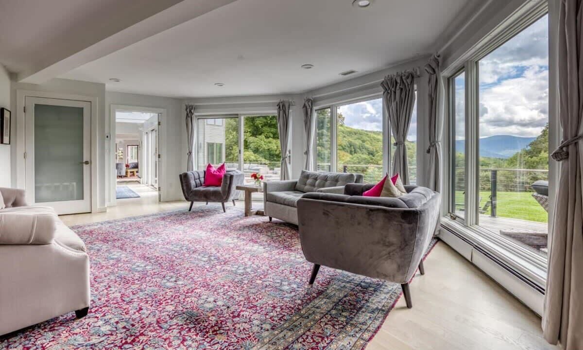 Photo of Livingroom in Williamstown