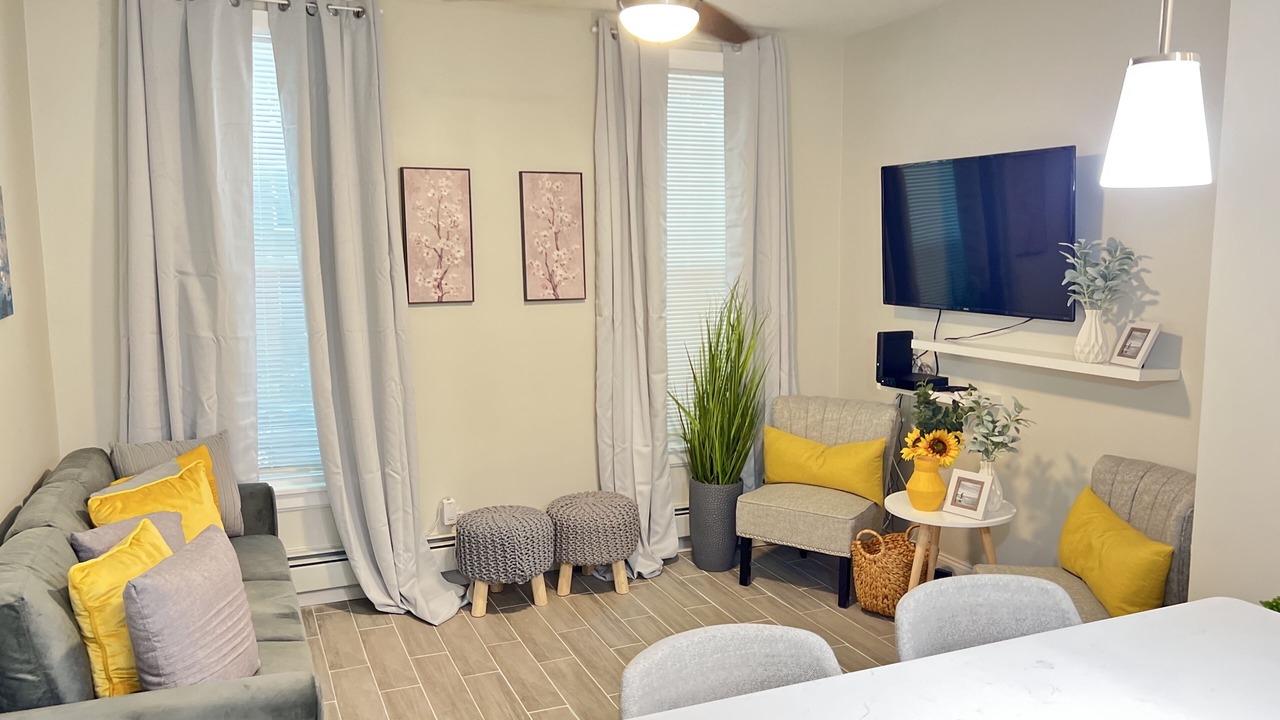 Photo of Livingroom in Bedford-Stuyvesant