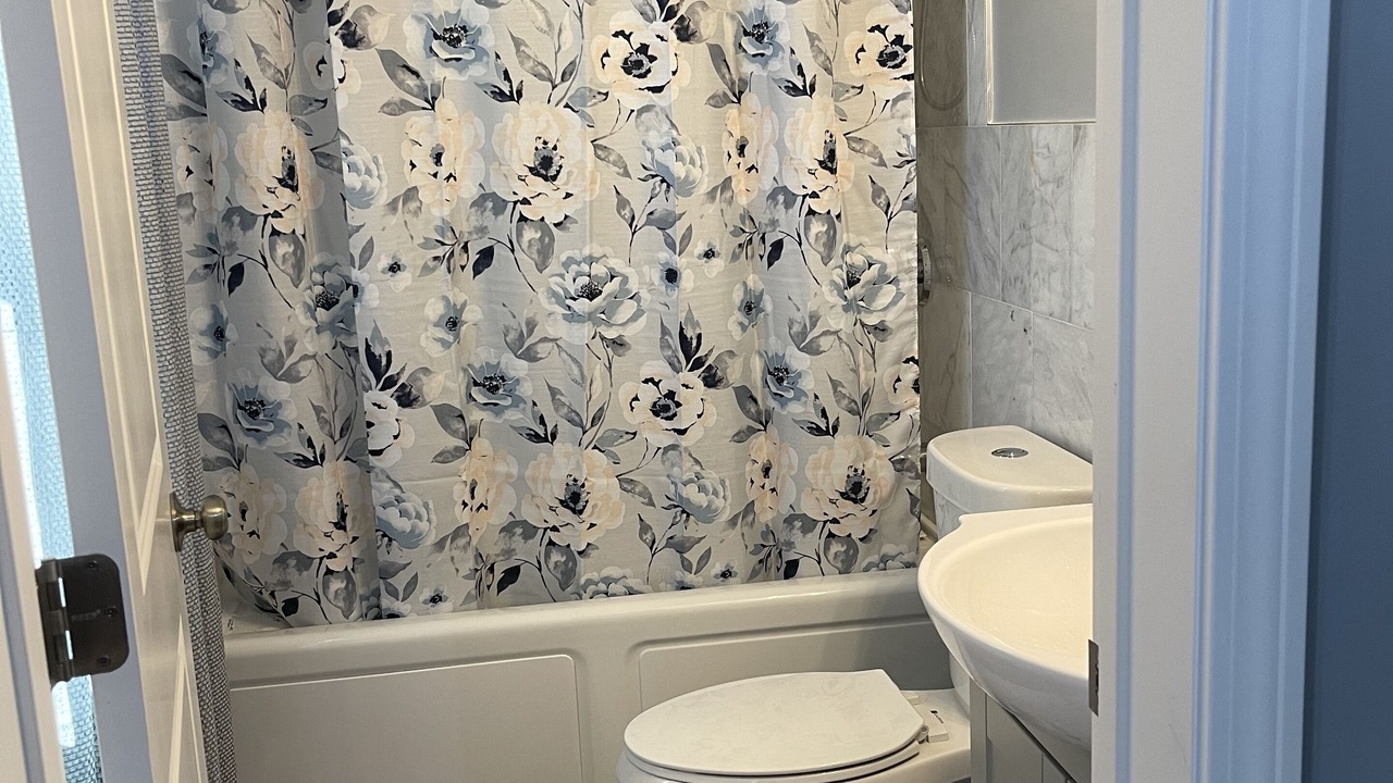 Photo of Bathroom in Dudley - Brunswick King