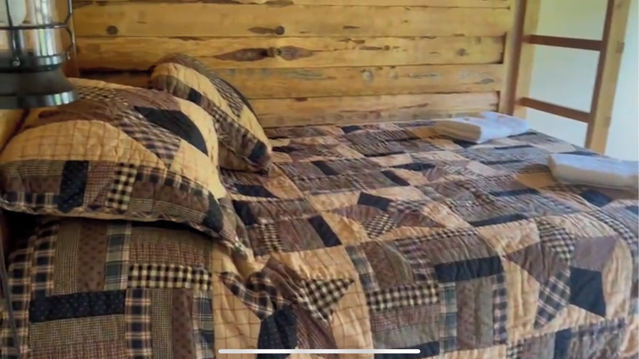 Photo of Bedroom in Oneida