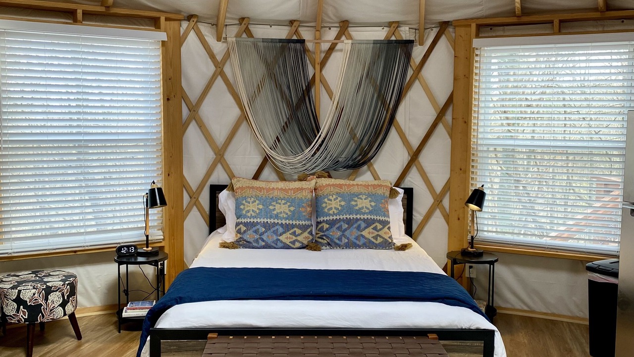 Photo of Bedroom in New River