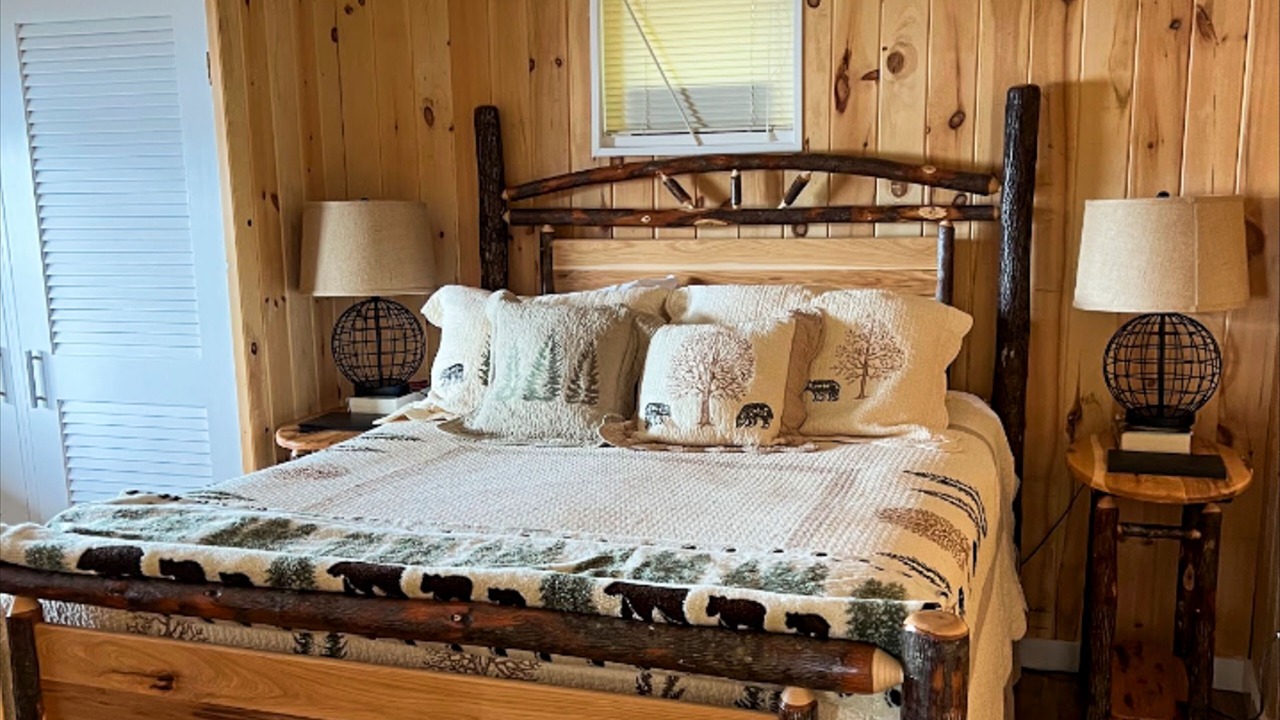 Photo of Bedroom in Alton Bay