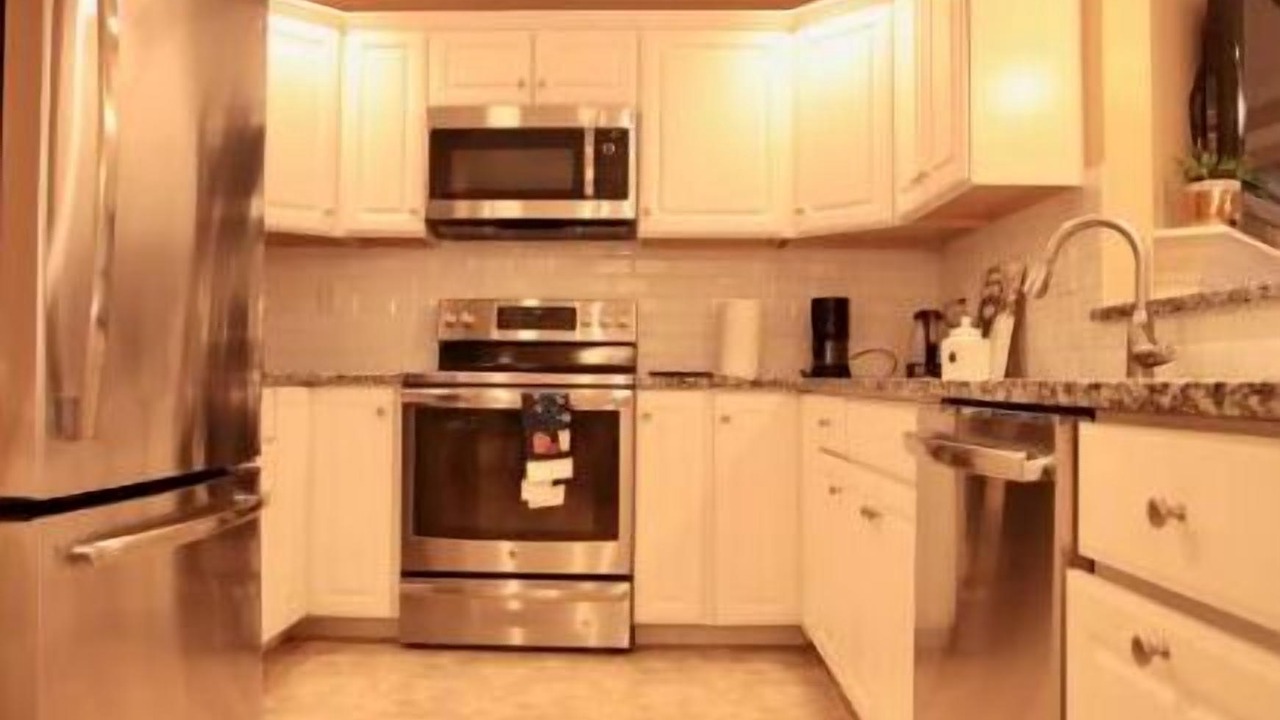 Photo of Kitchen in Melrose