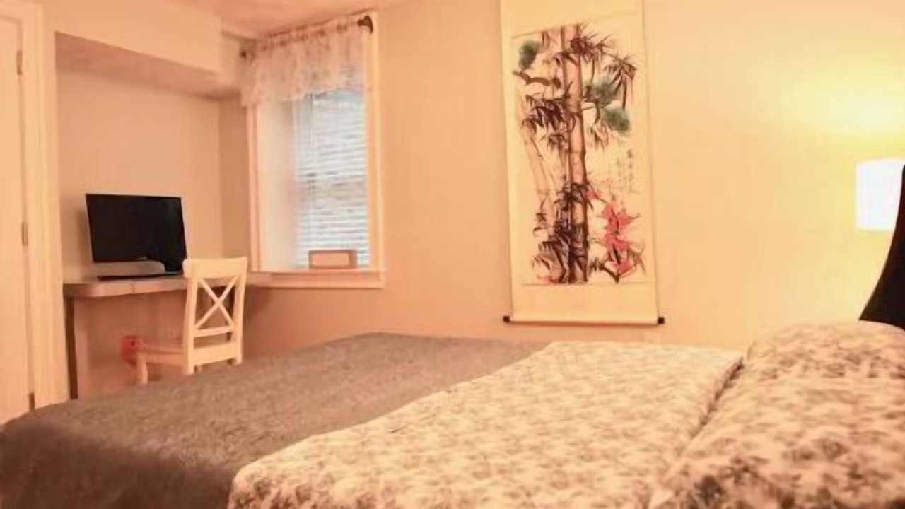 Photo of Bedroom in Melrose