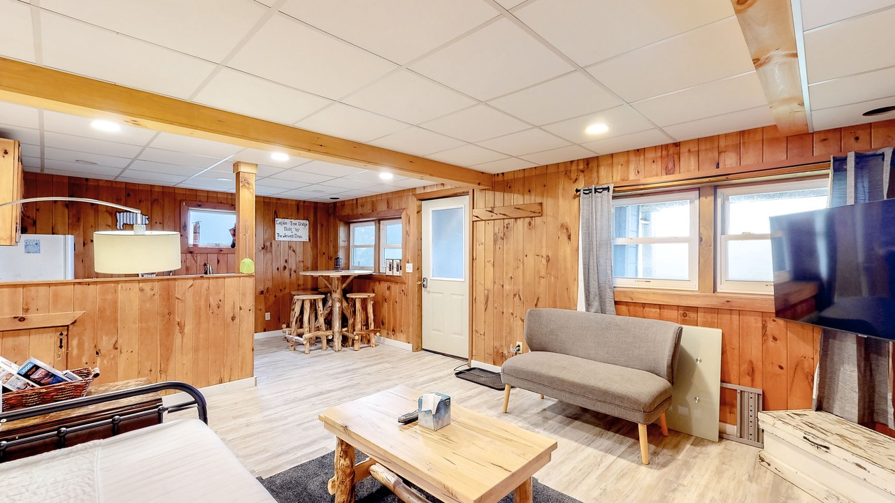 Photo of Livingroom in Montgomery Center