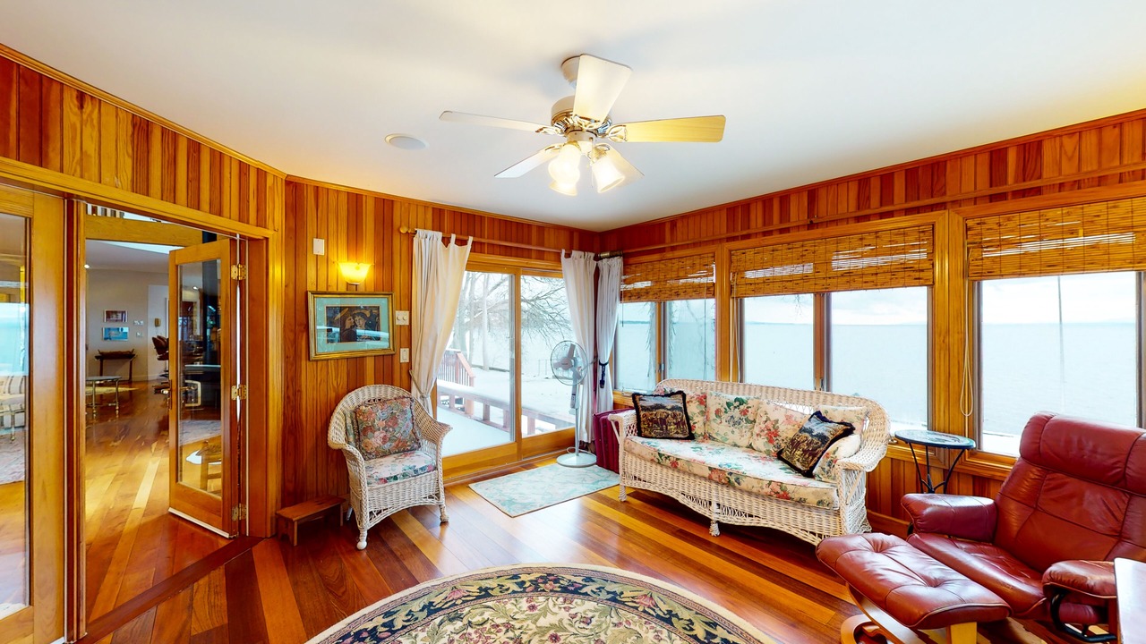 Photo of Others in Malletts Bay