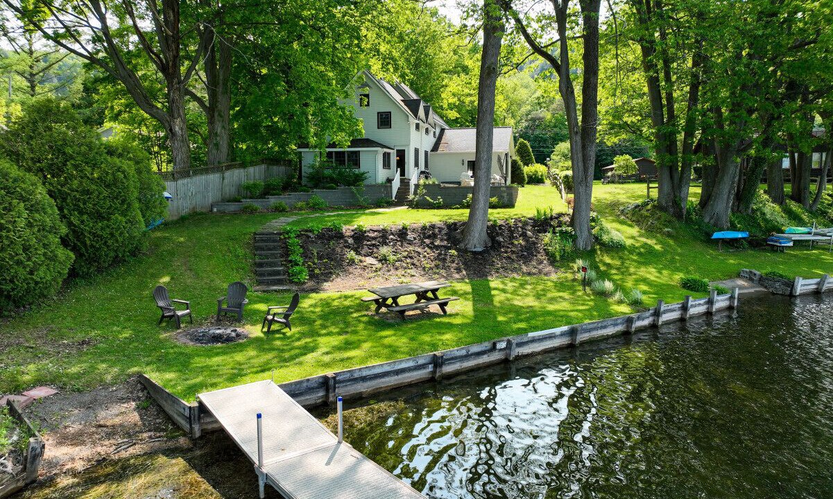 Photo of Outdoor in Tully