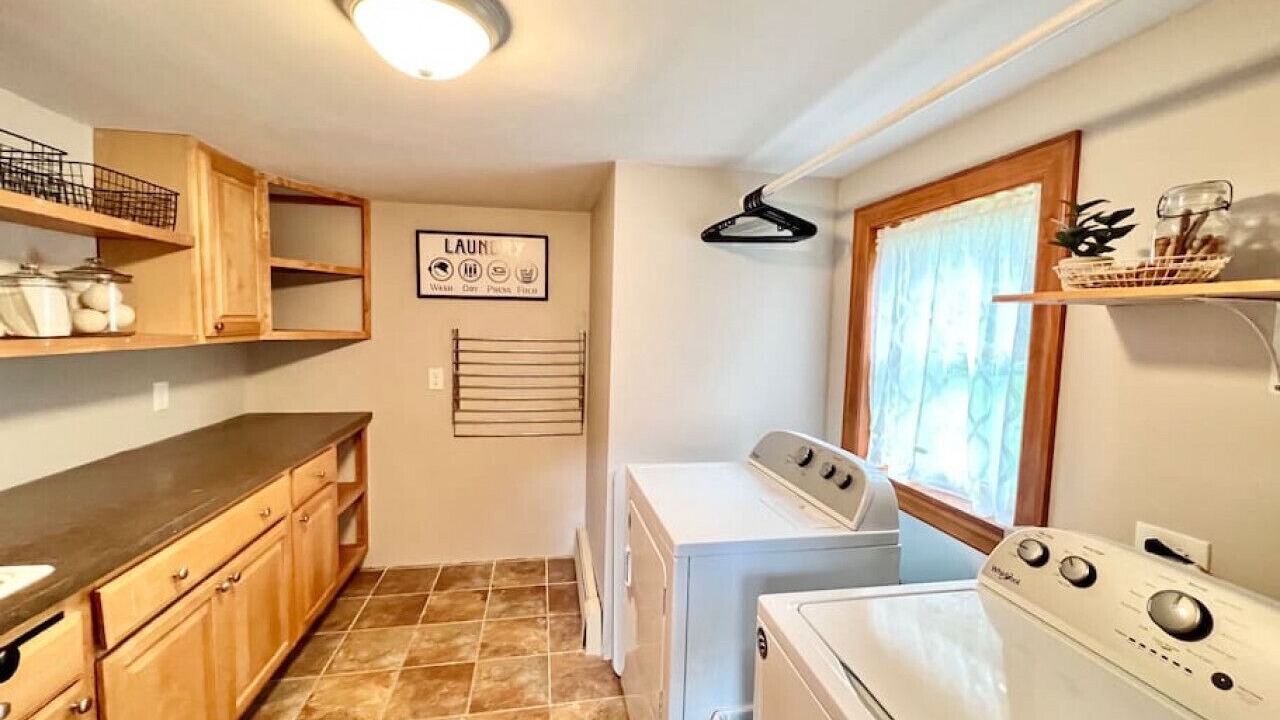 Photo of Bedroom in Tully