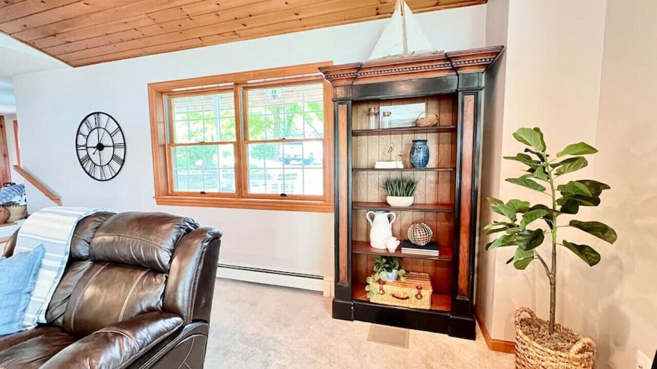 Photo of Bedroom in Tully