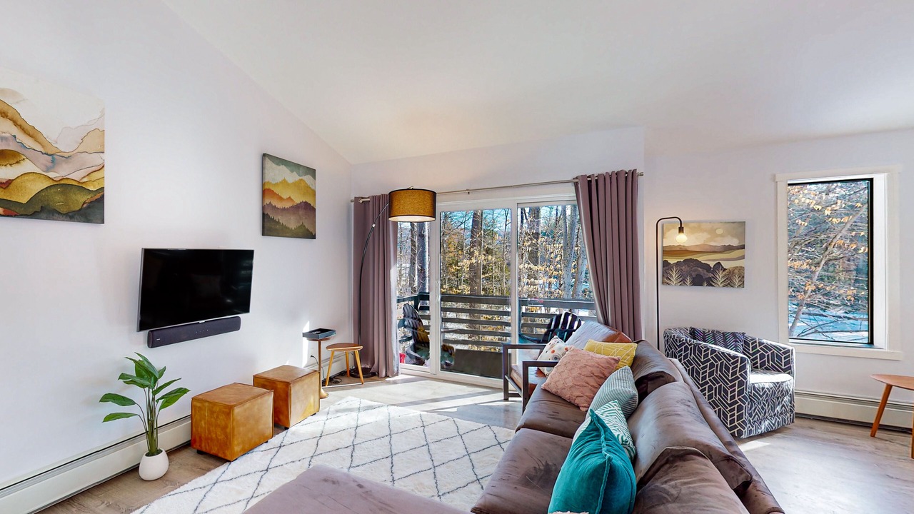 Photo of Livingroom in Quechee
