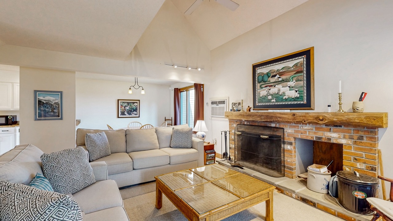 Photo of Livingroom in Quechee
