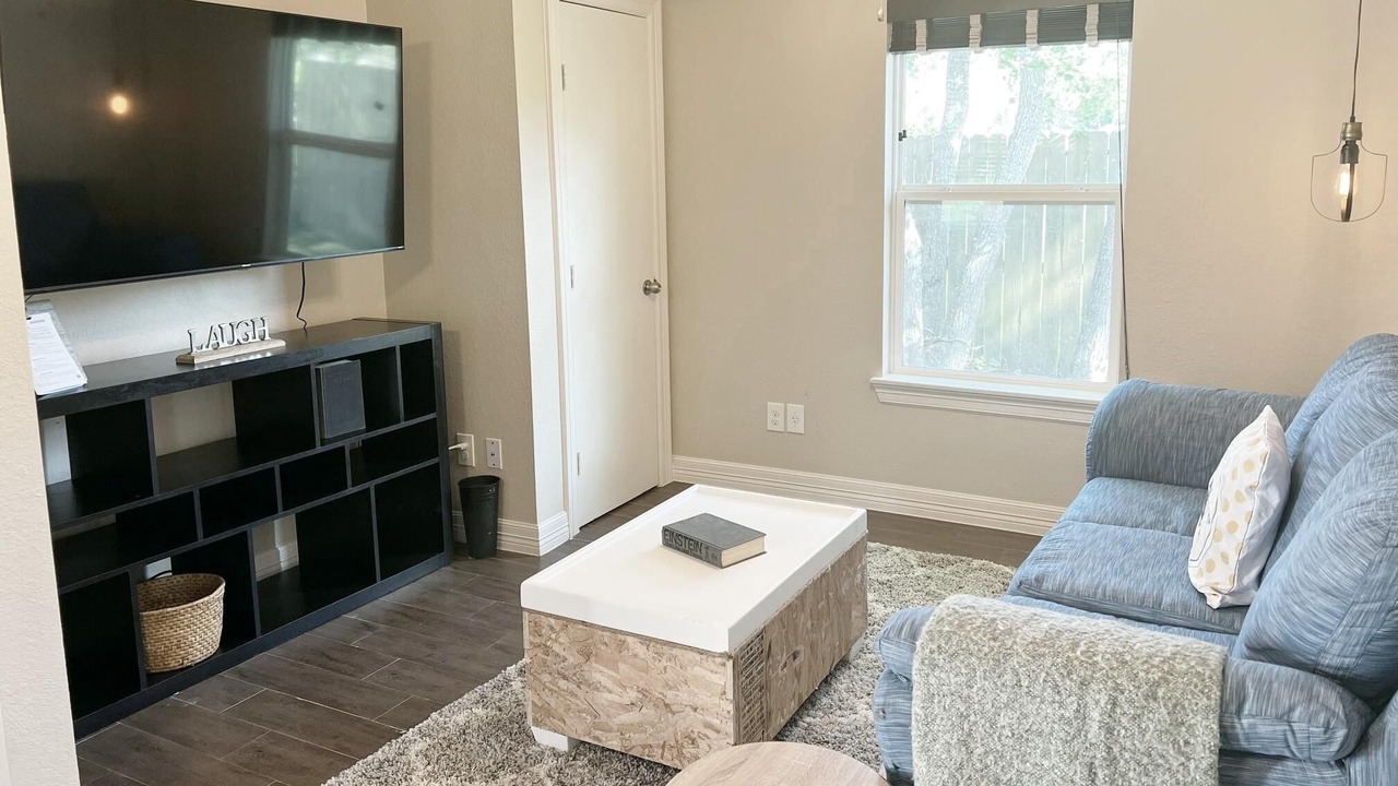 Photo of Livingroom in Manvel