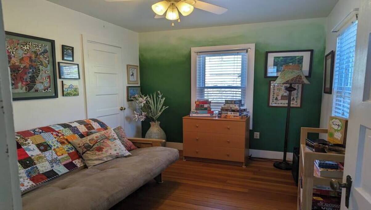 Photo of Livingroom in Hector