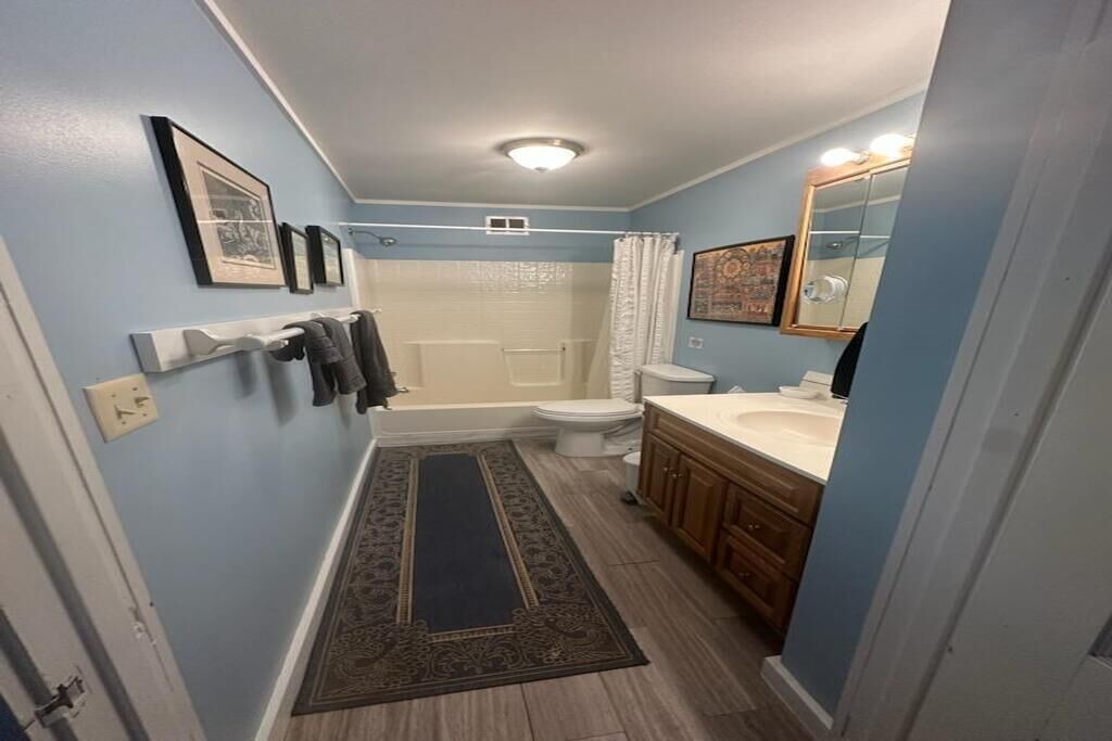 Photo of Bathroom in Hector