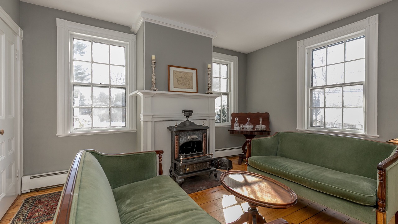 Photo of Livingroom in Groton
