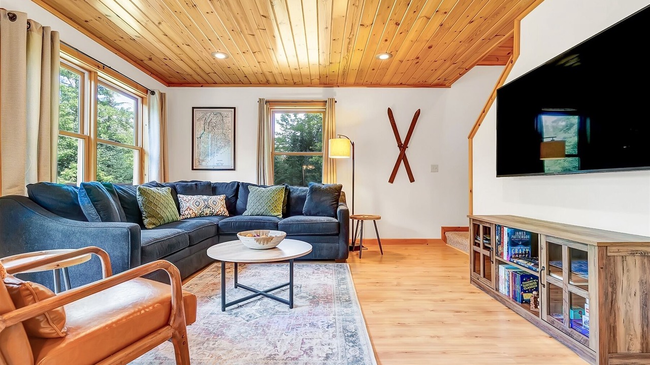 Photo of Livingroom in Bethel